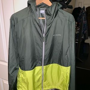 Men’s Columbia Light Windbreaker